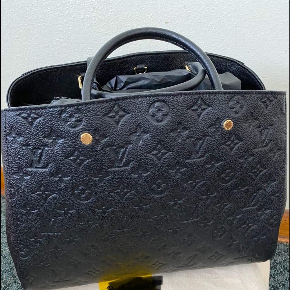 My new BABY 🖤